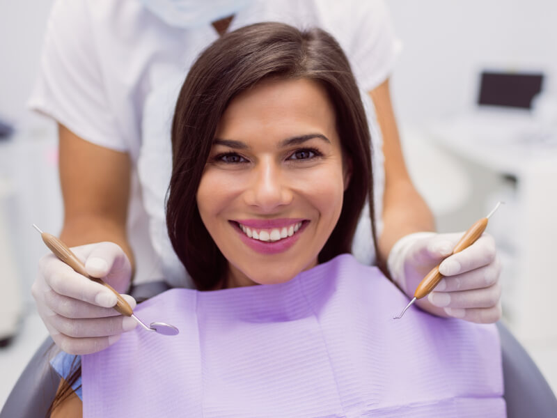 patient-smiling-clinic-image